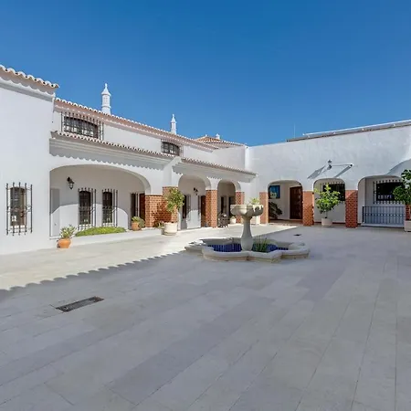 Solar Do Monte 3 Apartment *