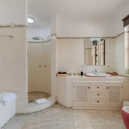 Solar Do Monte 3 Apartment *