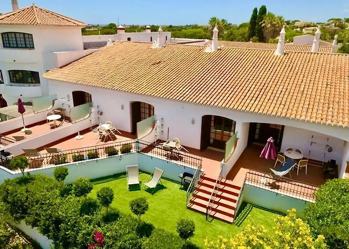 Solar Do Monte 3 * 阿尔布费拉