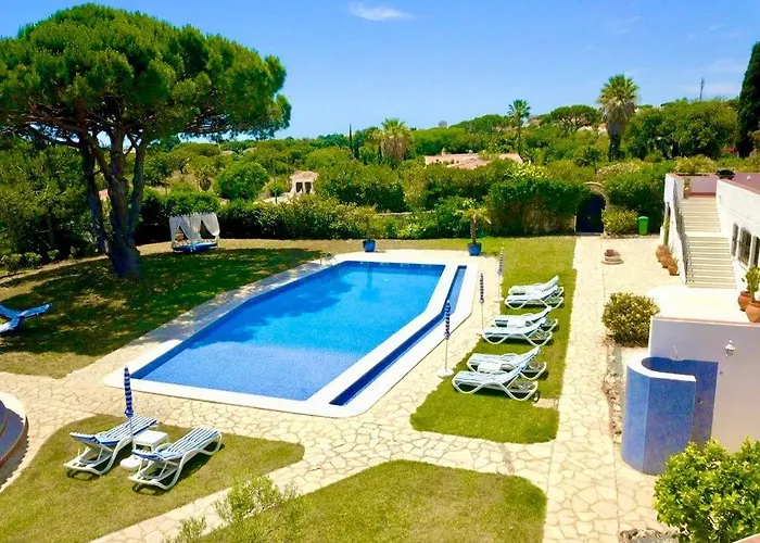 Solar Do Monte 3 アルブフェイラ